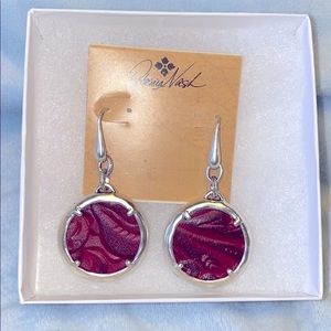 PATRICIA NASH. SILVER W/MAROON. DANGLE. PATTERN😍